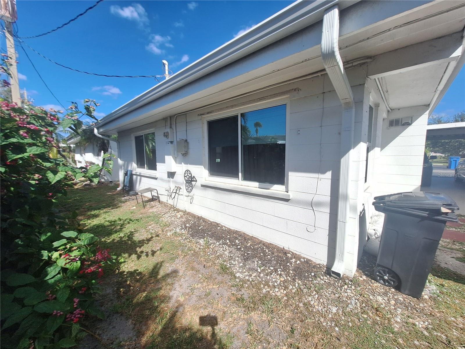 Image 22 of 25 For 1738 Caribbean Circle 4