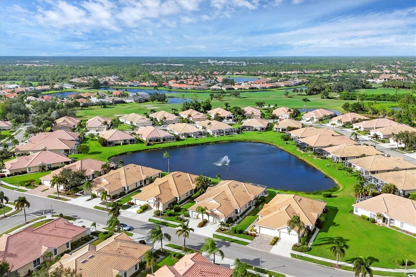 Image 4 of 76 For 4924 Whispering Oaks Drive