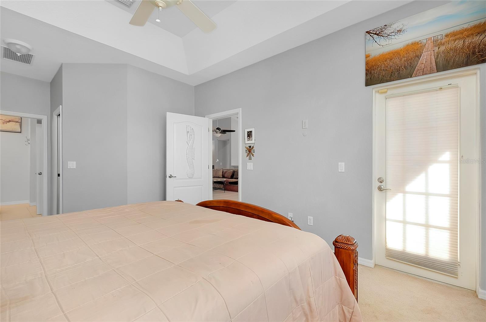 Image 12 of 92 For 405 Tortuga Drive