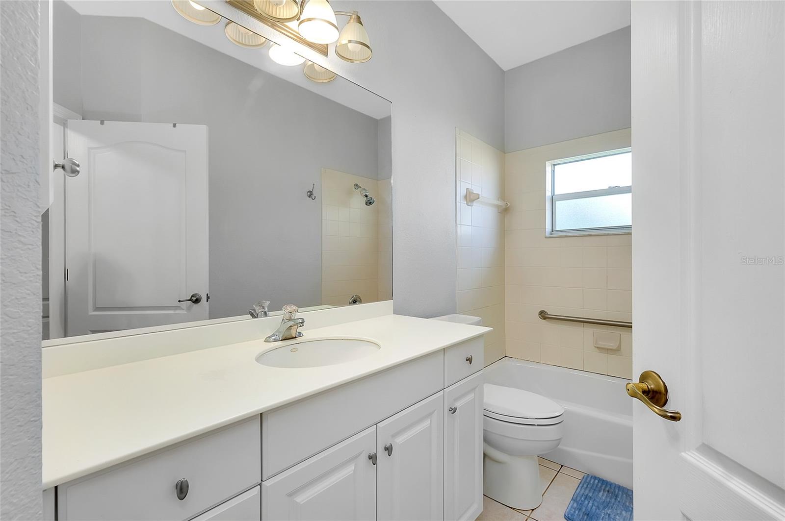 Image 17 of 92 For 405 Tortuga Drive