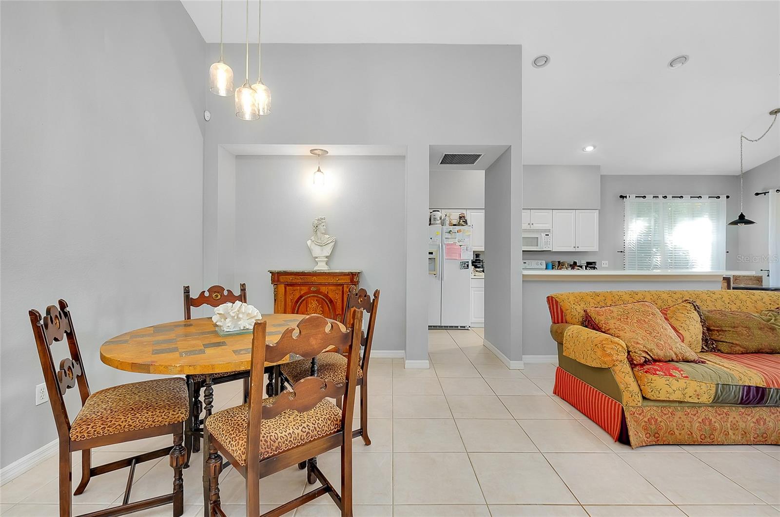 Image 22 of 92 For 405 Tortuga Drive