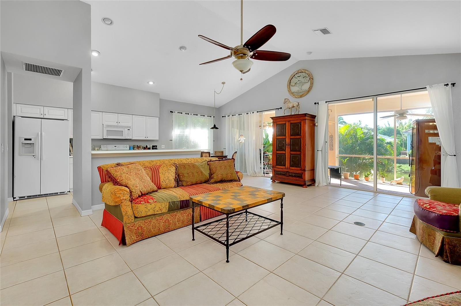 Image 24 of 92 For 405 Tortuga Drive