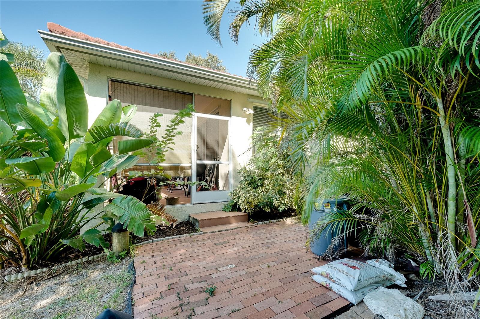 Image 42 of 92 For 405 Tortuga Drive