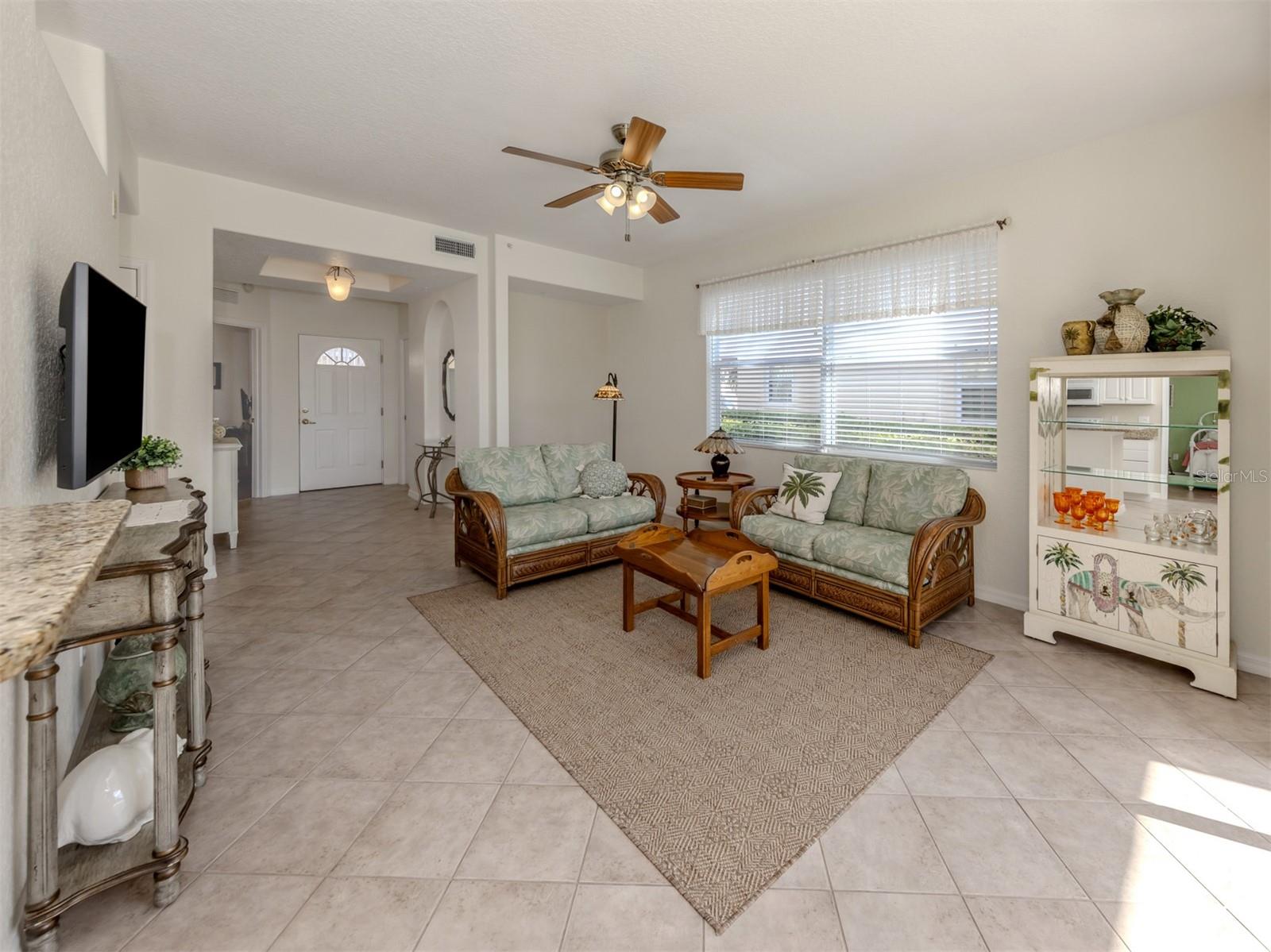 Image 10 of 67 For 4430 Corso Venetia Boulevard A11