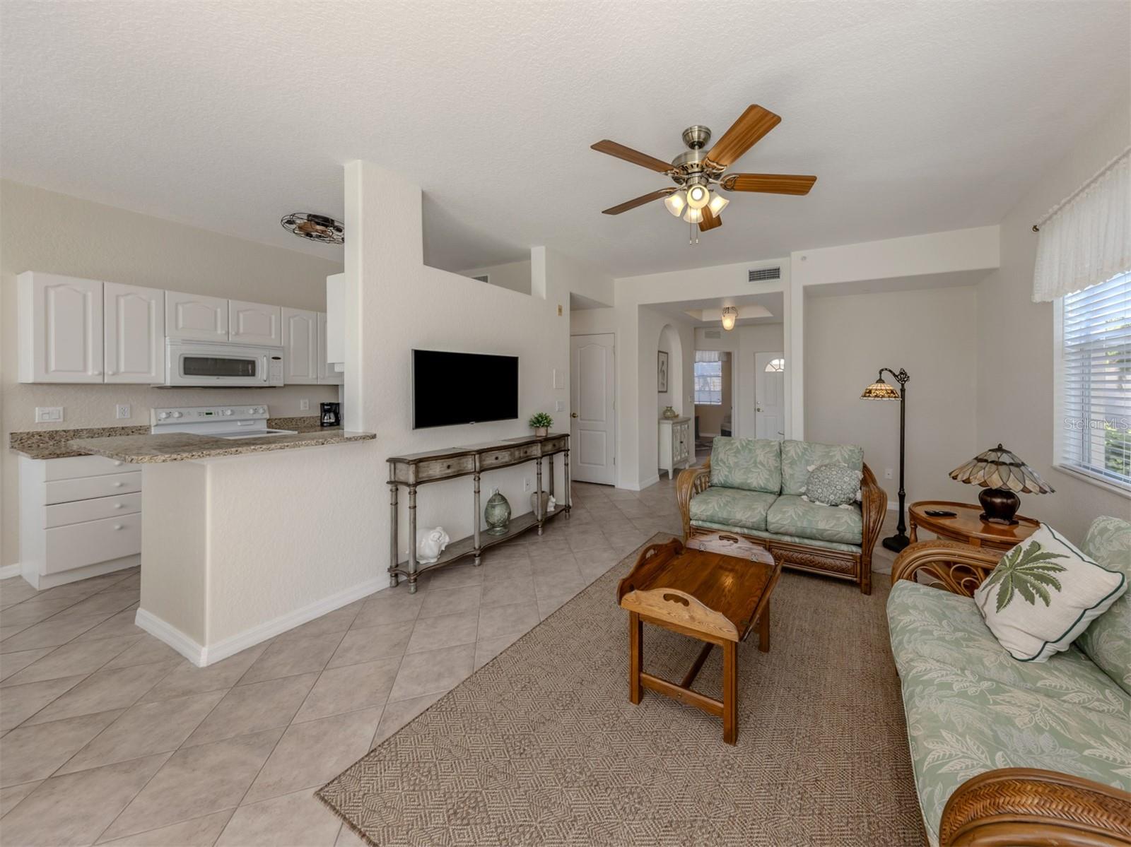 Image 11 of 67 For 4430 Corso Venetia Boulevard A11