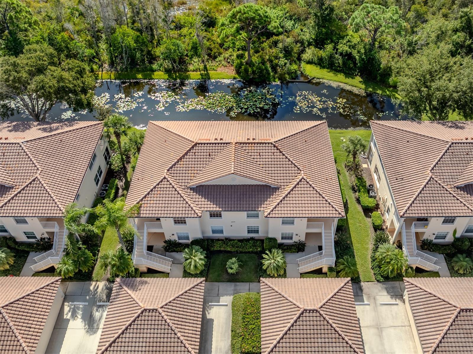 Image 34 of 67 For 4430 Corso Venetia Boulevard A11