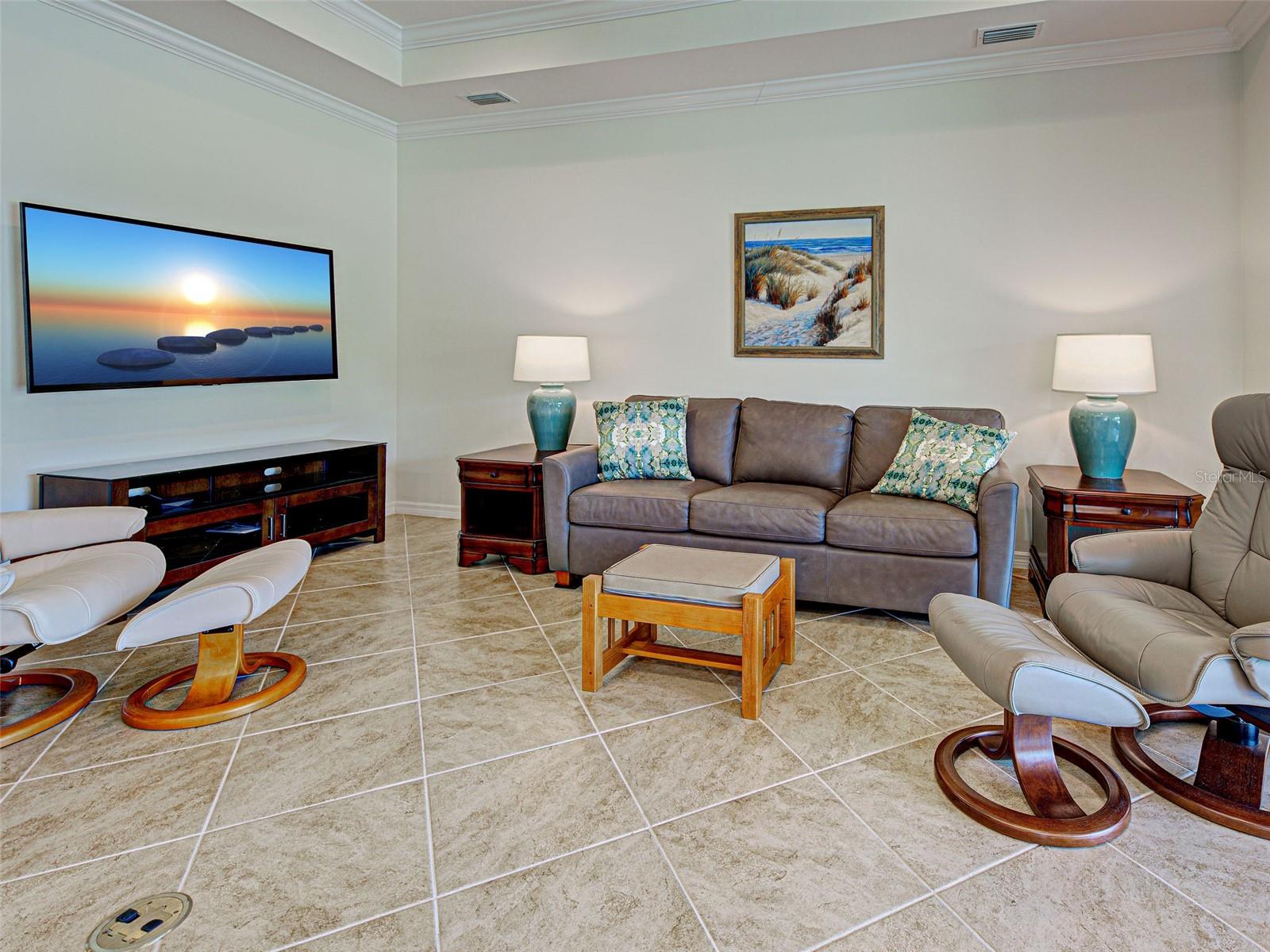 Image 11 of 72 For 11558 Blackfin Street