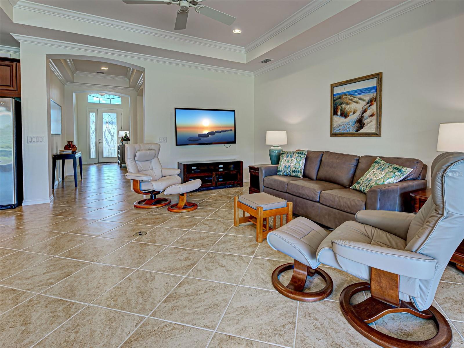 Image 14 of 72 For 11558 Blackfin Street