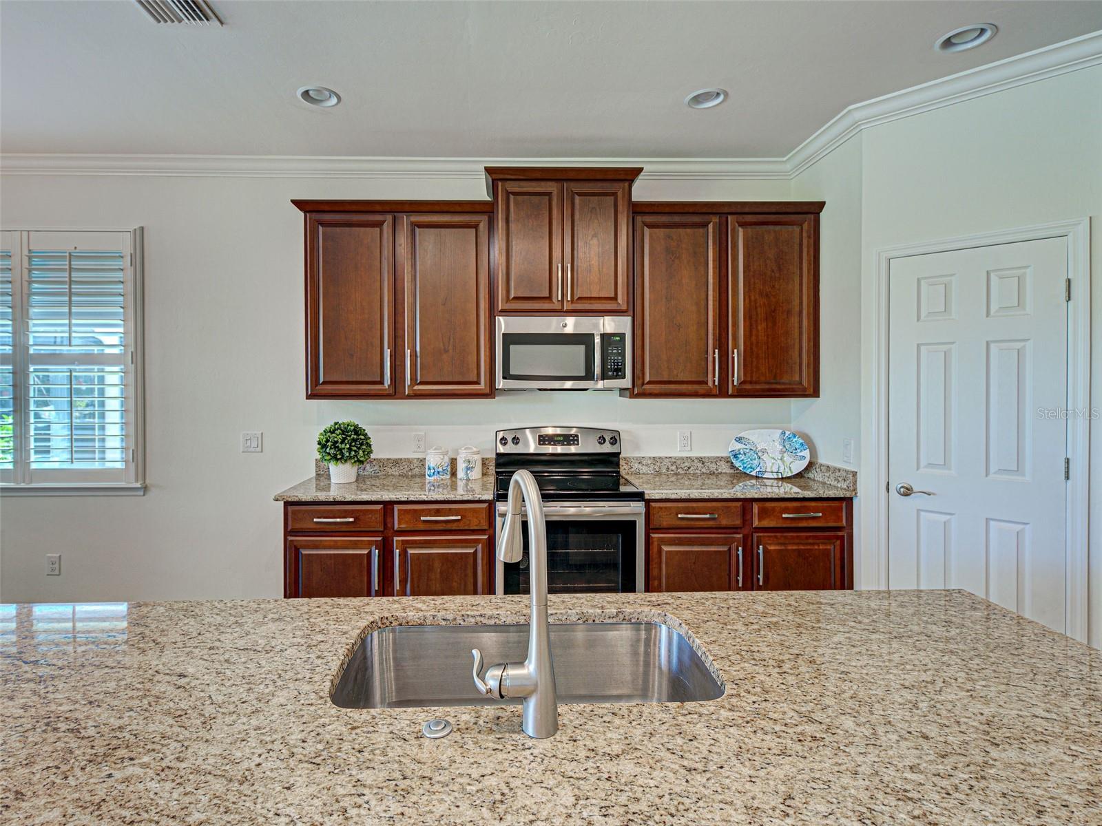 Image 21 of 72 For 11558 Blackfin Street