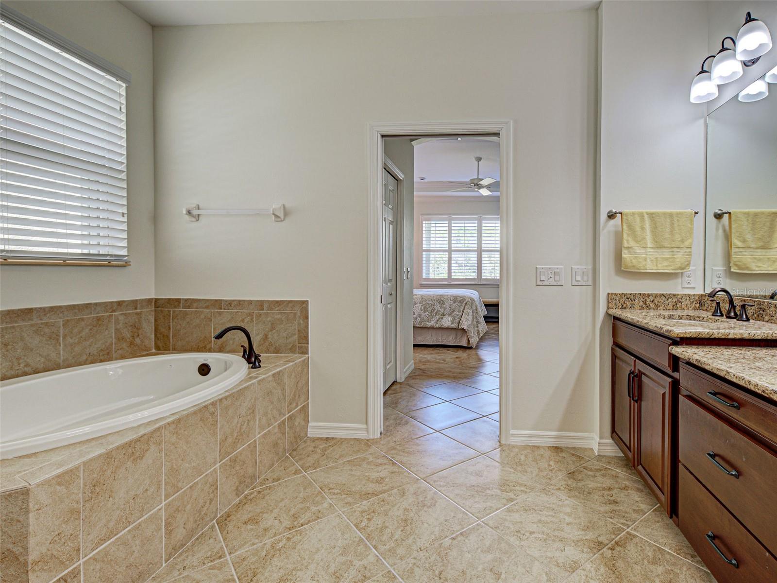 Image 34 of 72 For 11558 Blackfin Street