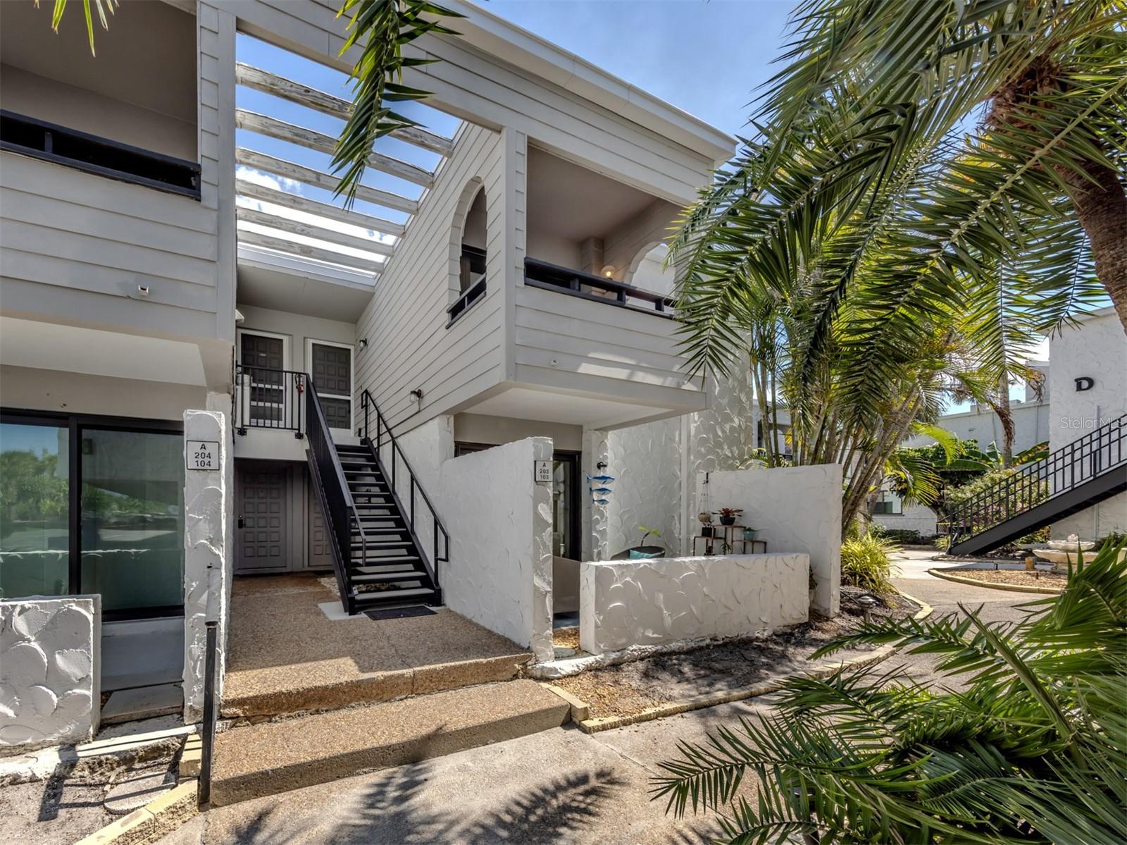 Details for 1555 Tarpon Center Drive 203, VENICE, FL 34285