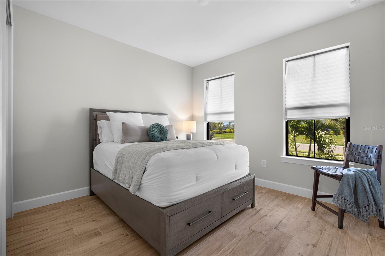 Image 21 of 58 For 16523 Arbor Ridge Trail