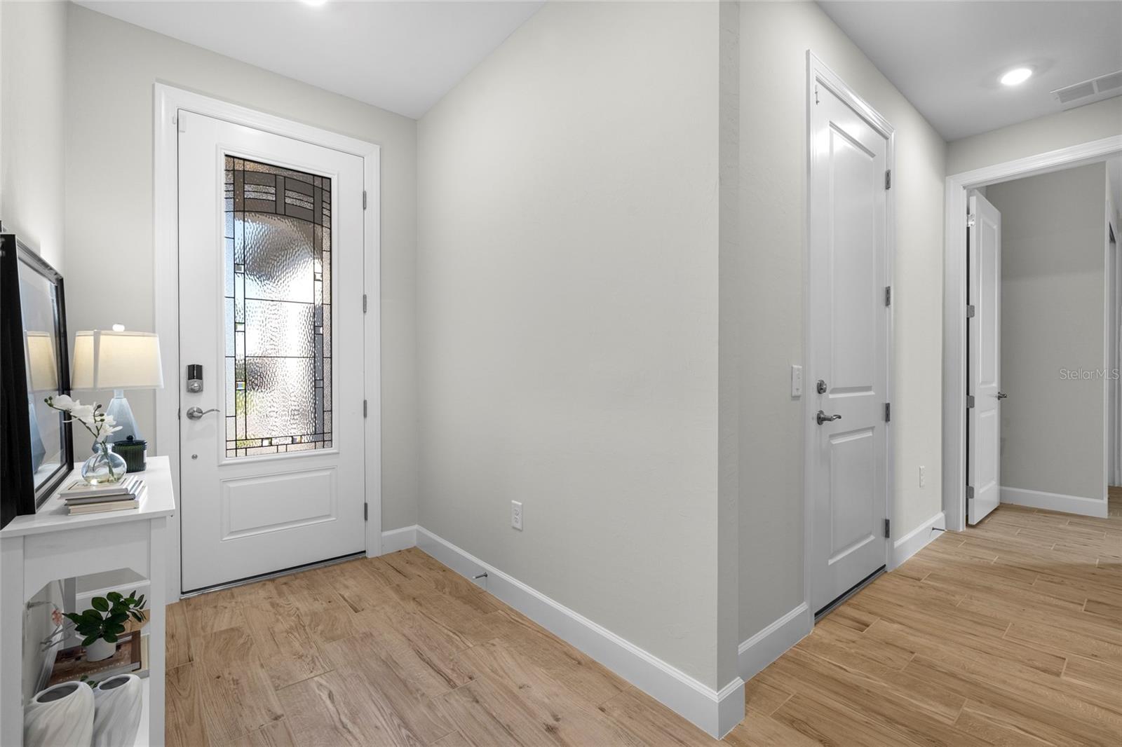 Image 3 of 58 For 16523 Arbor Ridge Trail