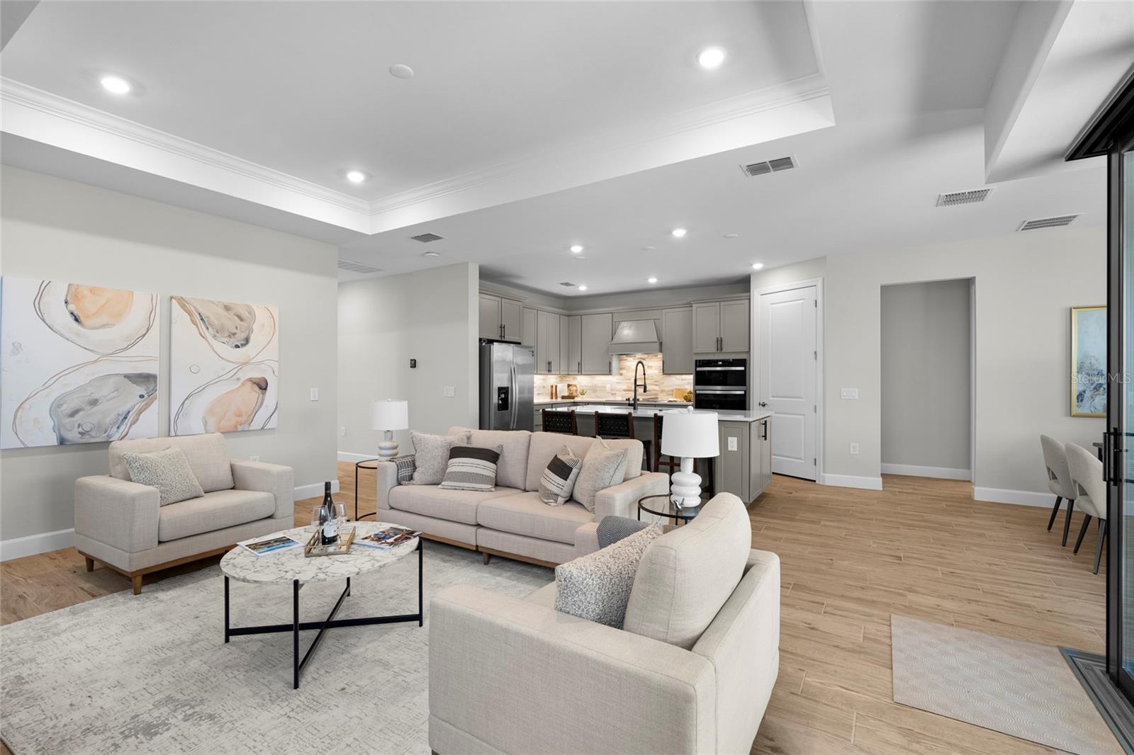 Image 8 of 58 For 16523 Arbor Ridge Trail