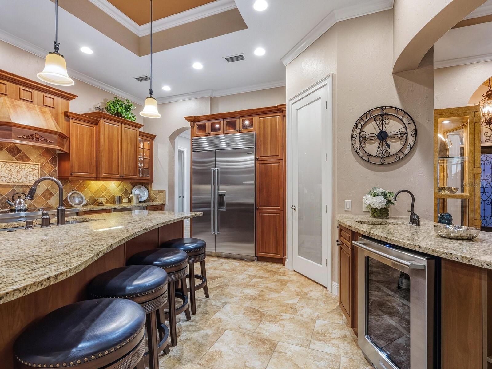 Image 22 of 83 For 26725 Raphis Royale Boulevard