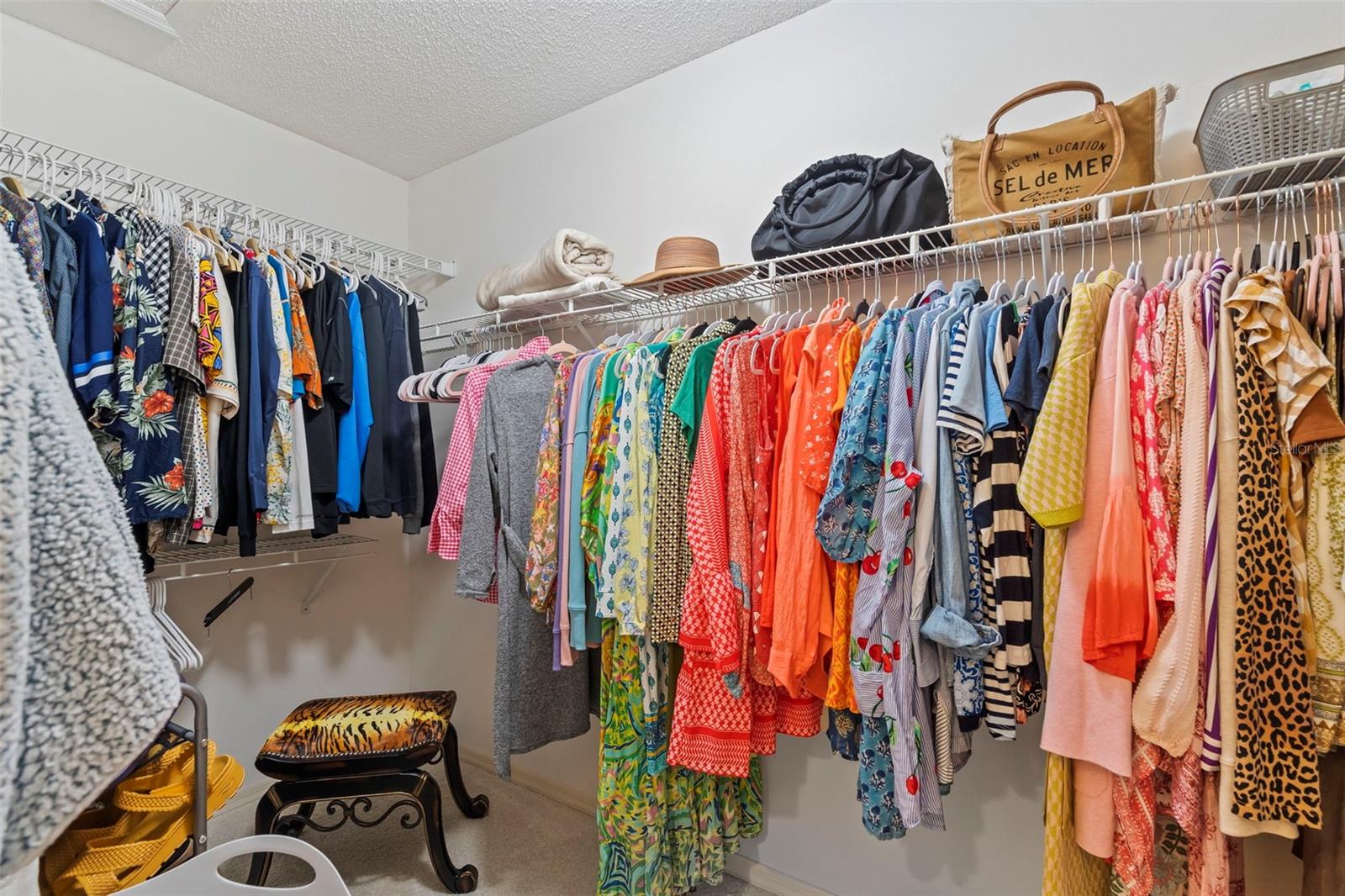 Image 24 of 84 For 174 Southampton Place S 345