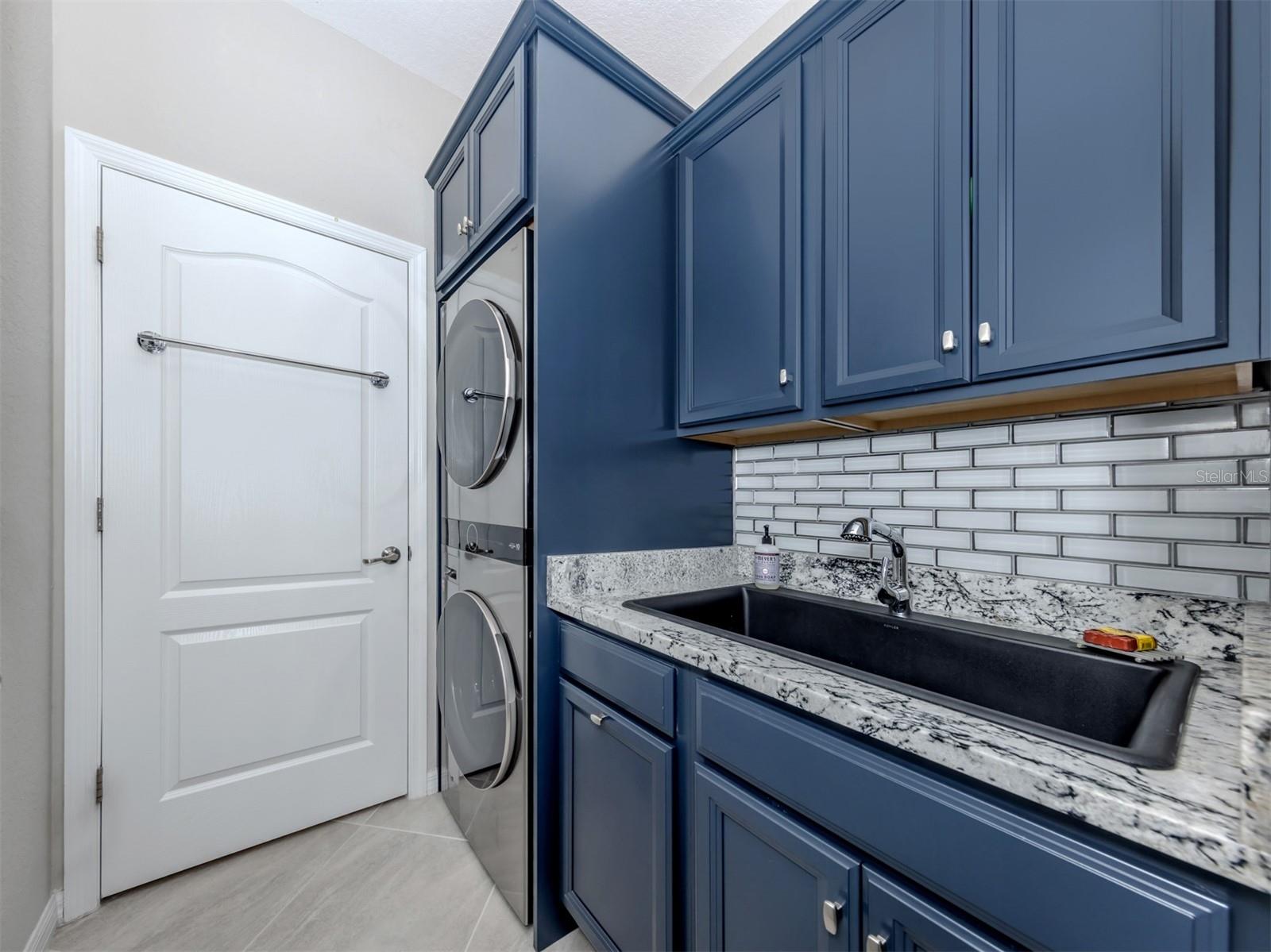 Image 16 of 99 For 10132 Colubrina Drive