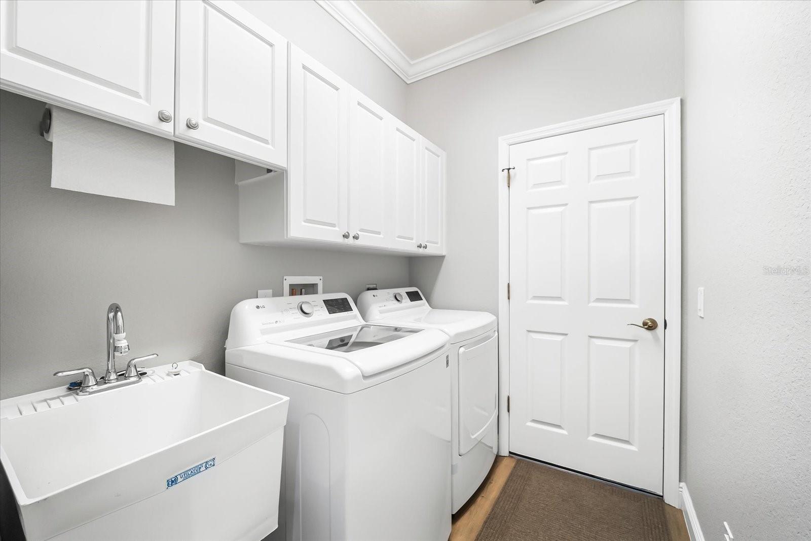 Image 57 of 74 For 17253 Spearmint Lane