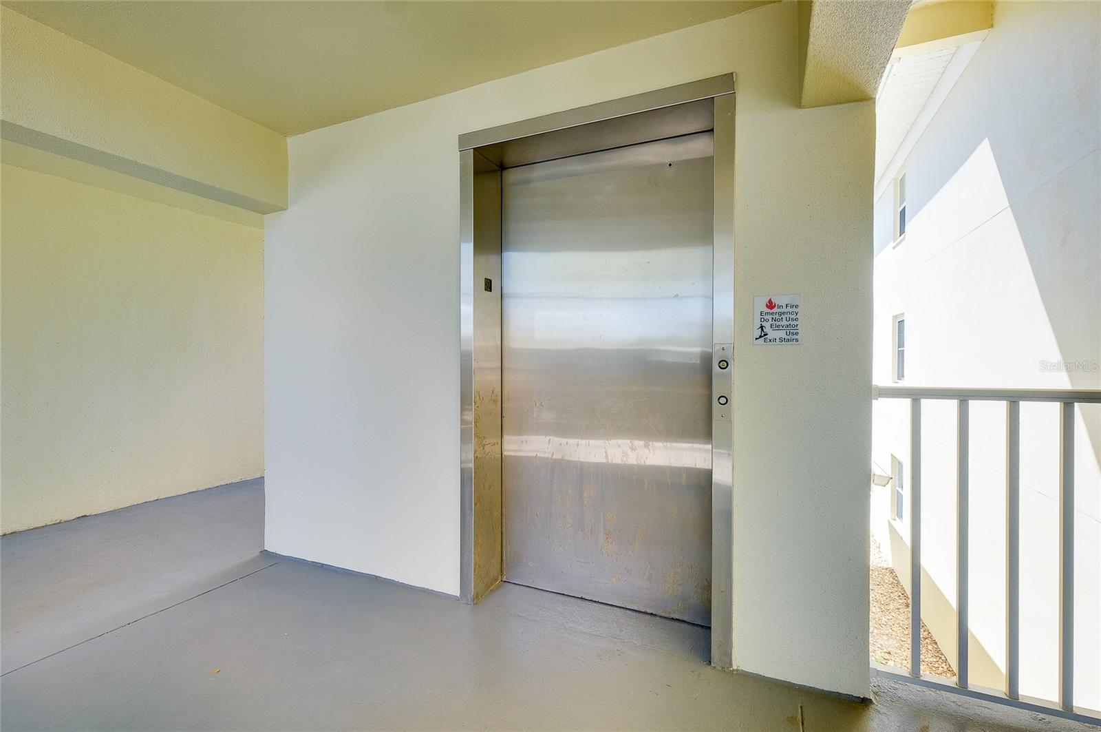 Image 50 of 68 For 433 Cerromar Lane 430