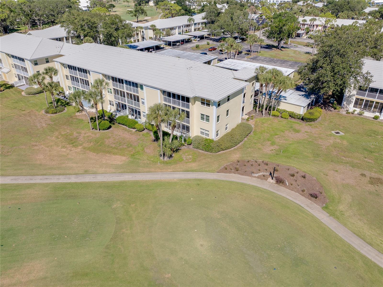 Image 55 of 68 For 433 Cerromar Lane 430