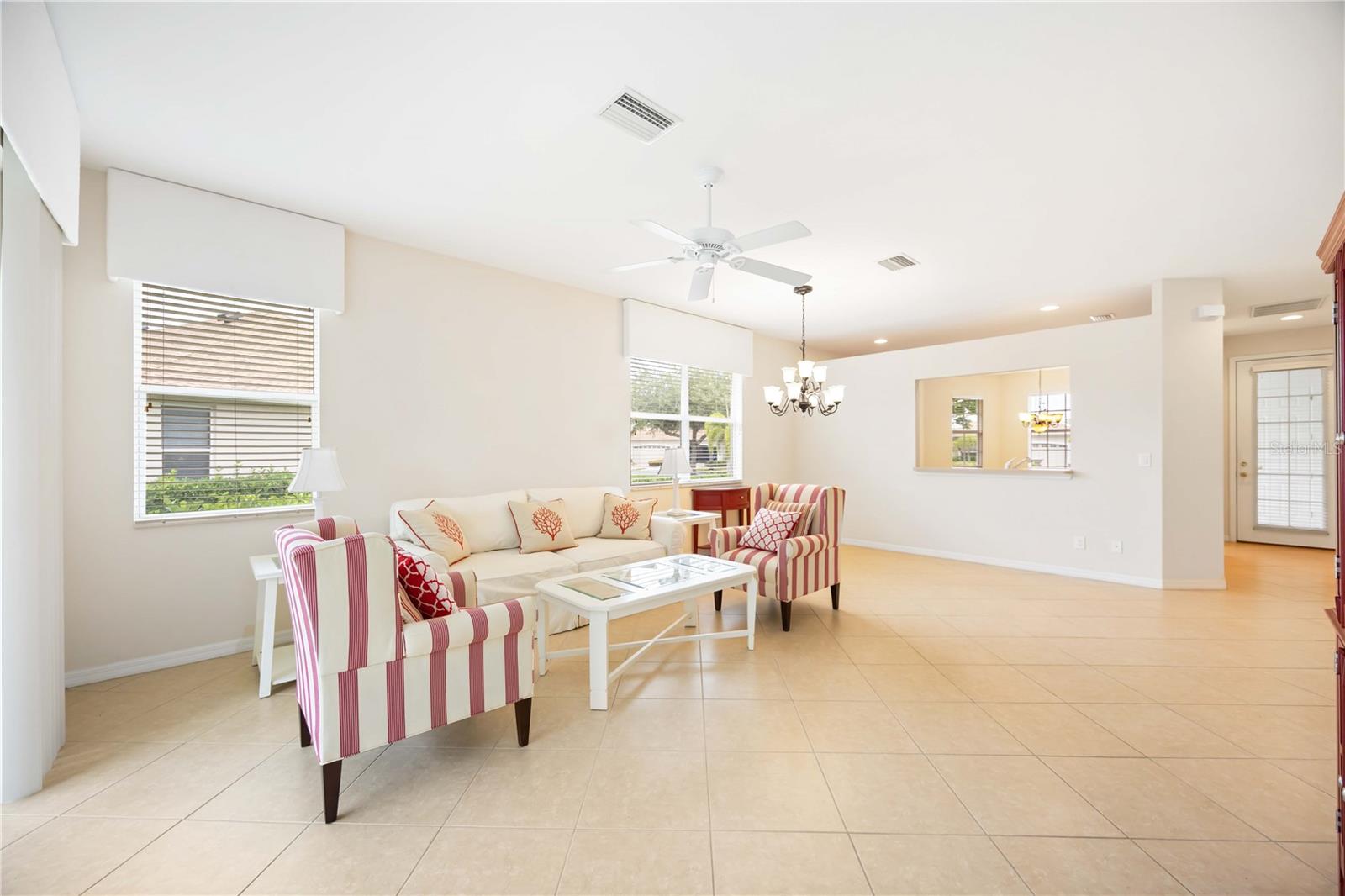 Image 11 of 49 For 1914 Scarlett Avenue