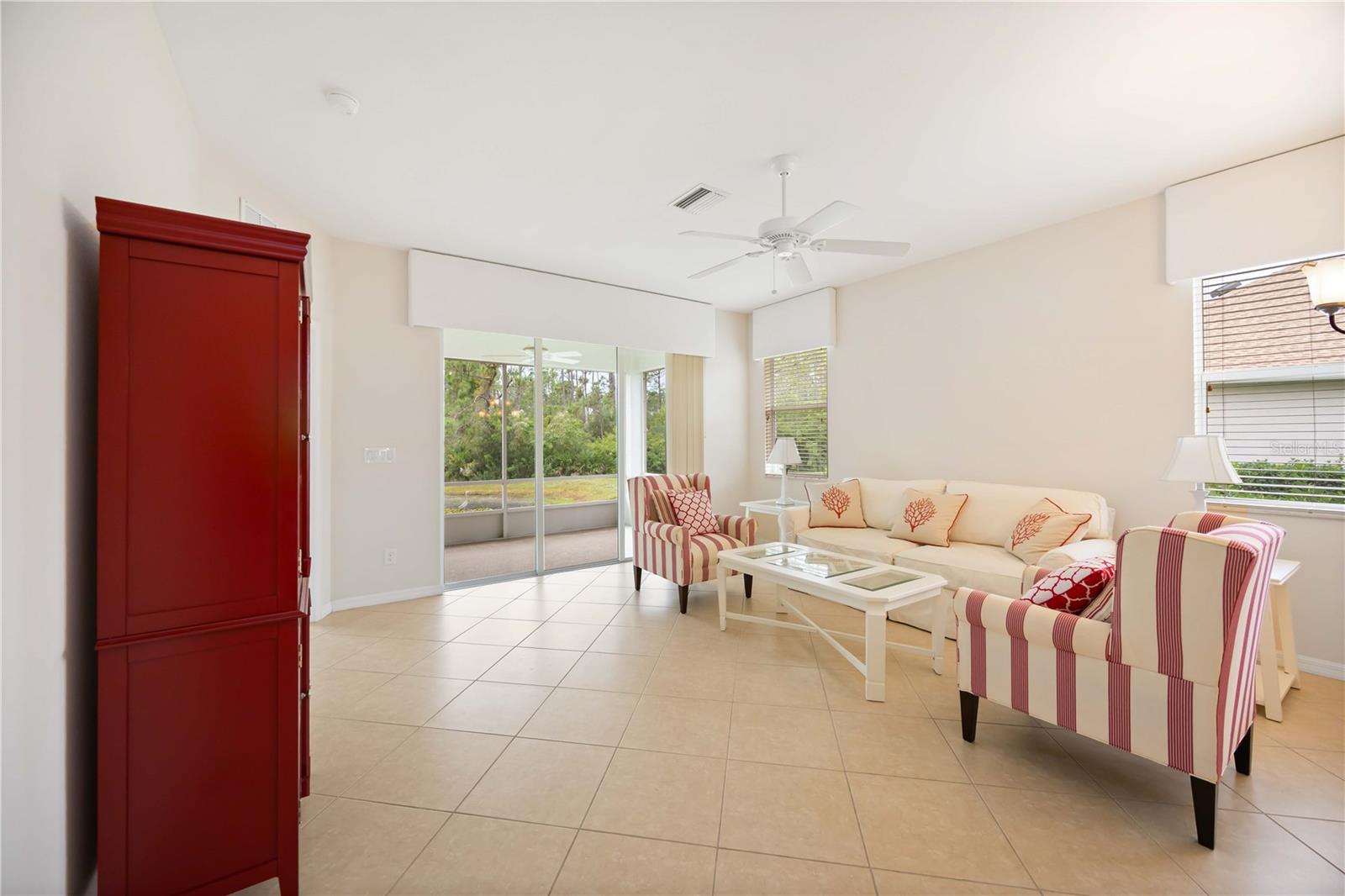 Image 12 of 49 For 1914 Scarlett Avenue