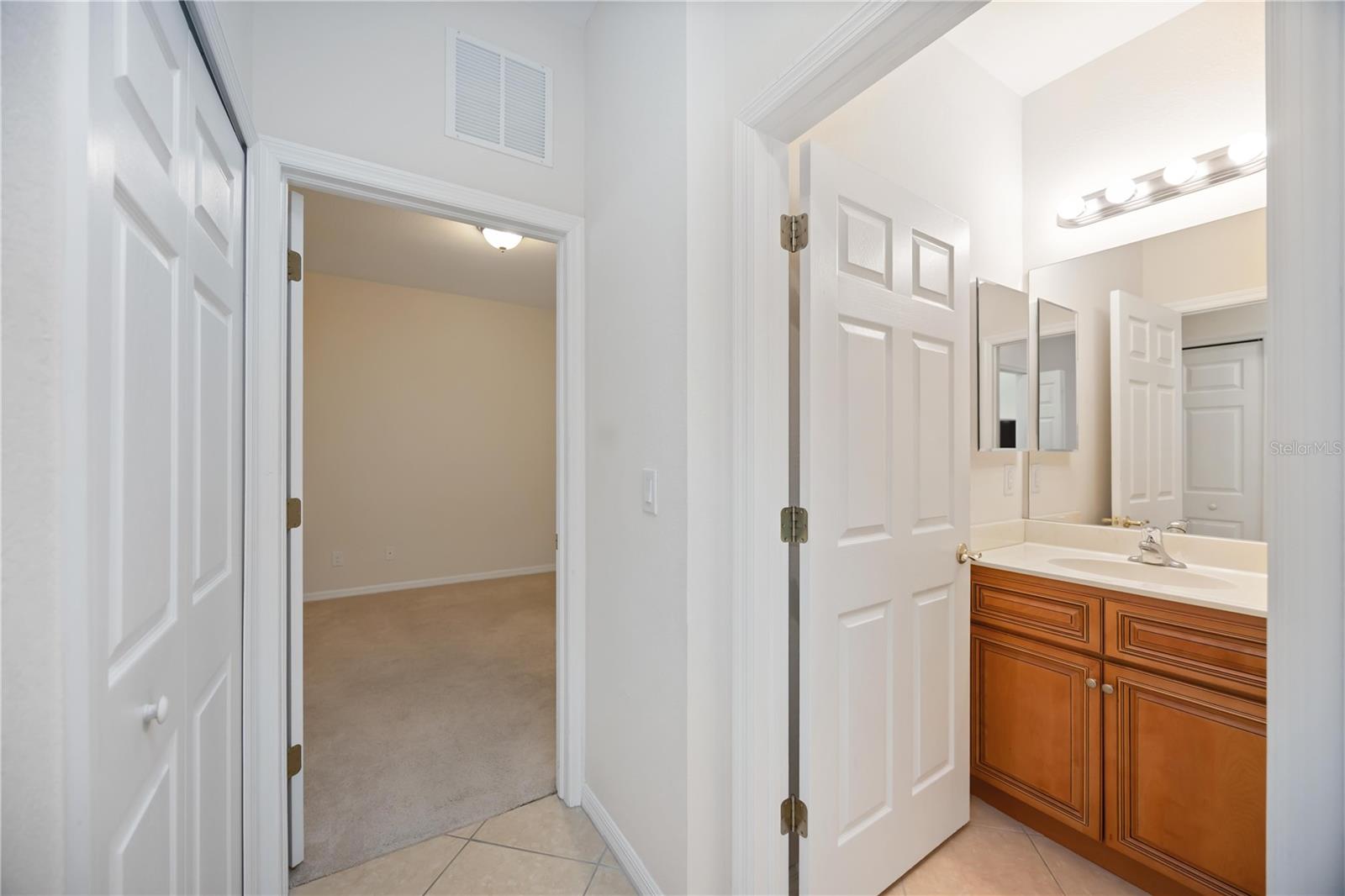 Image 14 of 49 For 1914 Scarlett Avenue