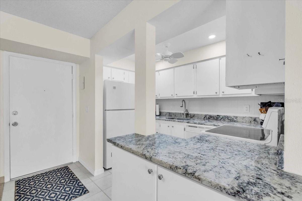 Image 6 of 29 For 519 Albee Farm Road 308