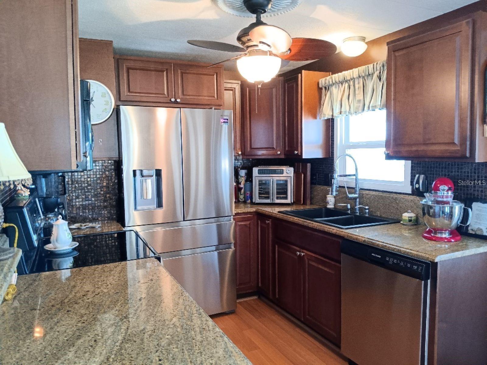 Image 11 of 30 For 603 Leisure  