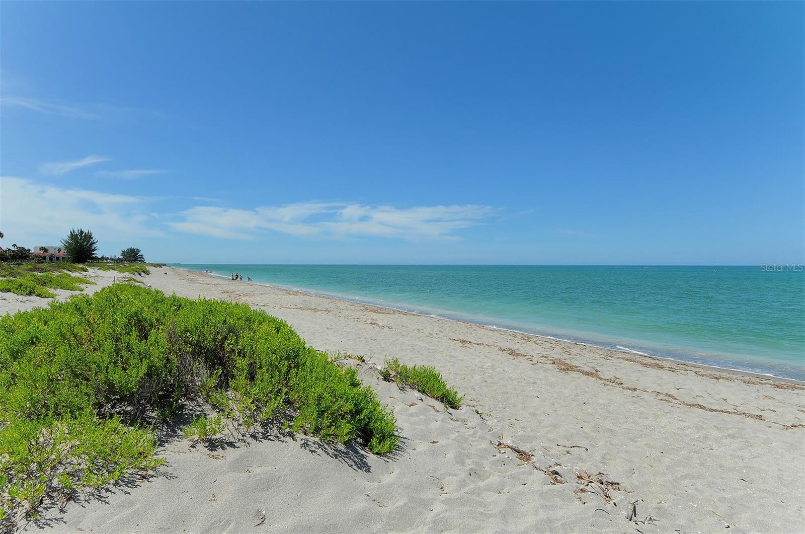 Image 7 of 39 For 633 Alhambra Road 605