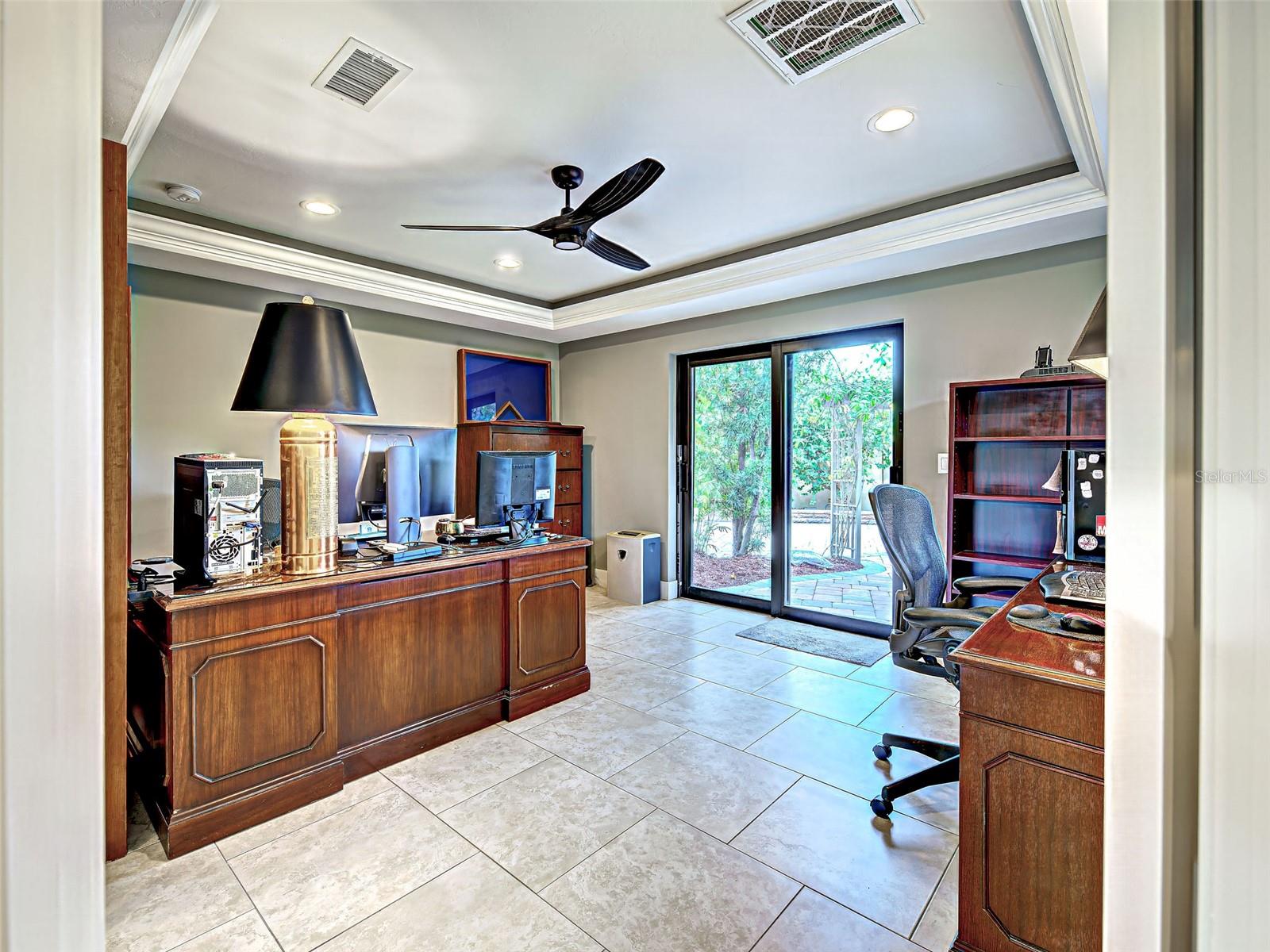 Image 36 of 91 For 107 Free Court Se