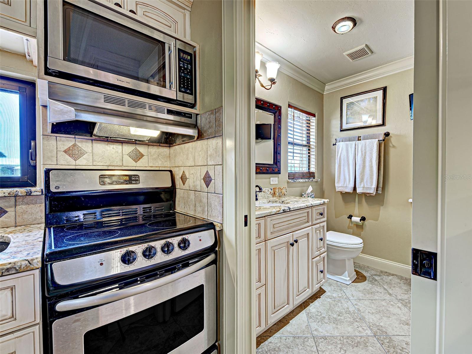 Image 83 of 91 For 107 Free Court Se