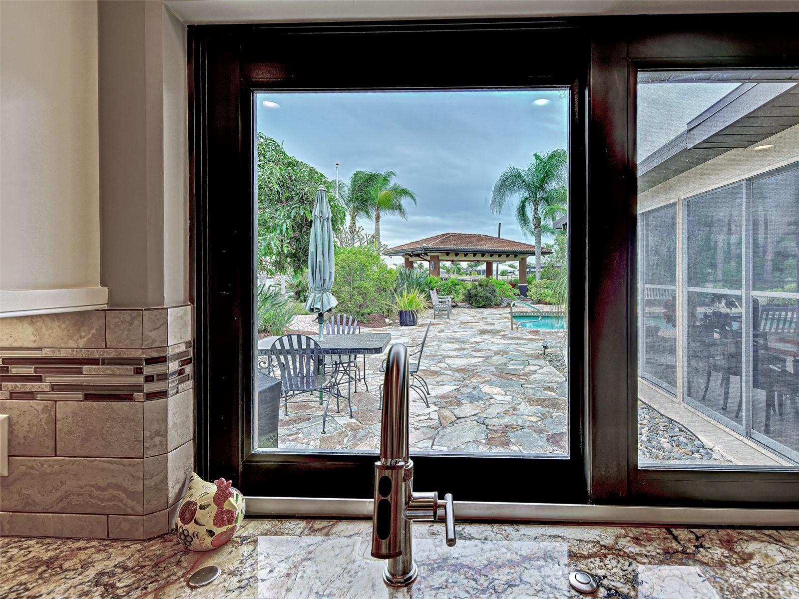 Image 9 of 91 For 107 Free Court Se