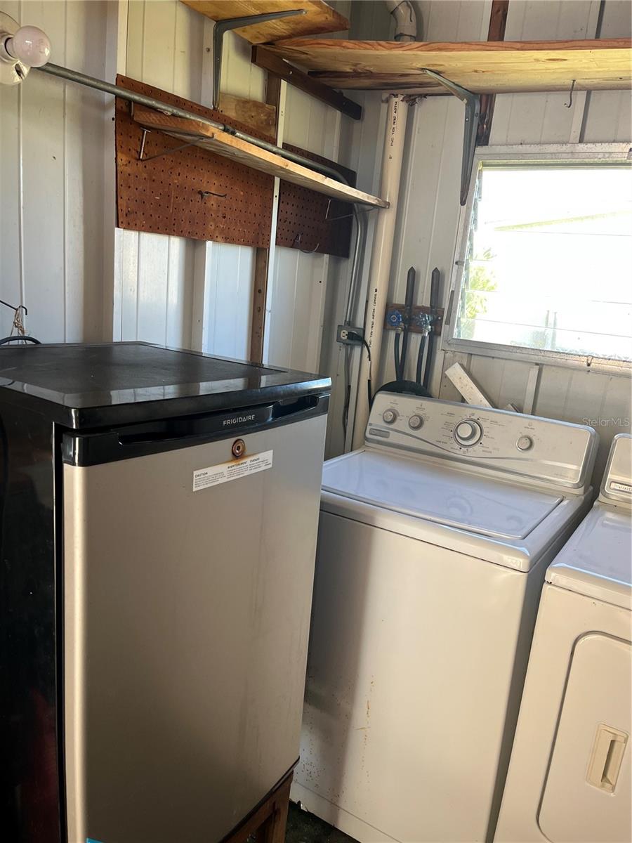 Image 27 of 27 For 219 Como Drive