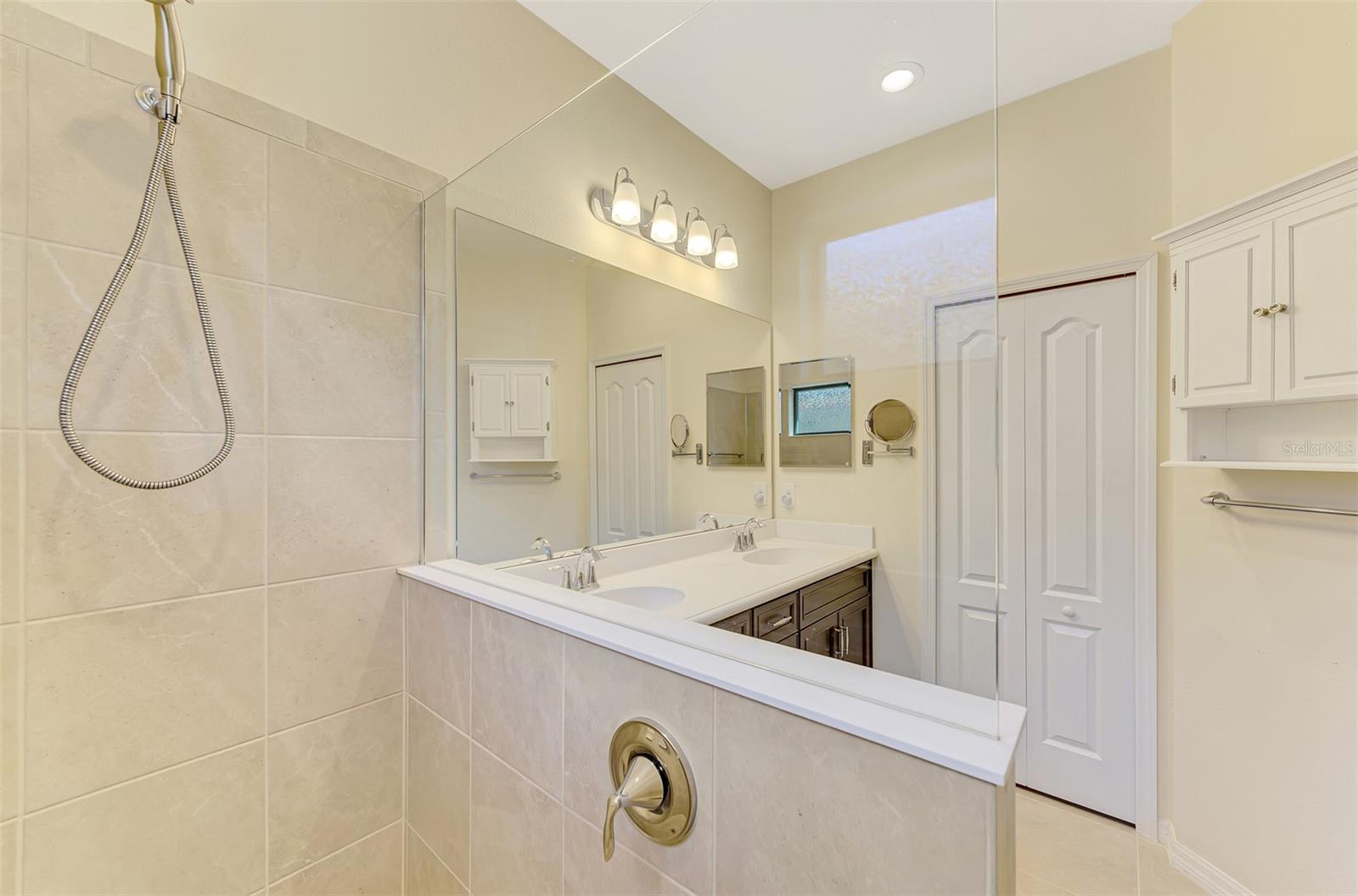 Image 36 of 75 For 216 Marcheno Way