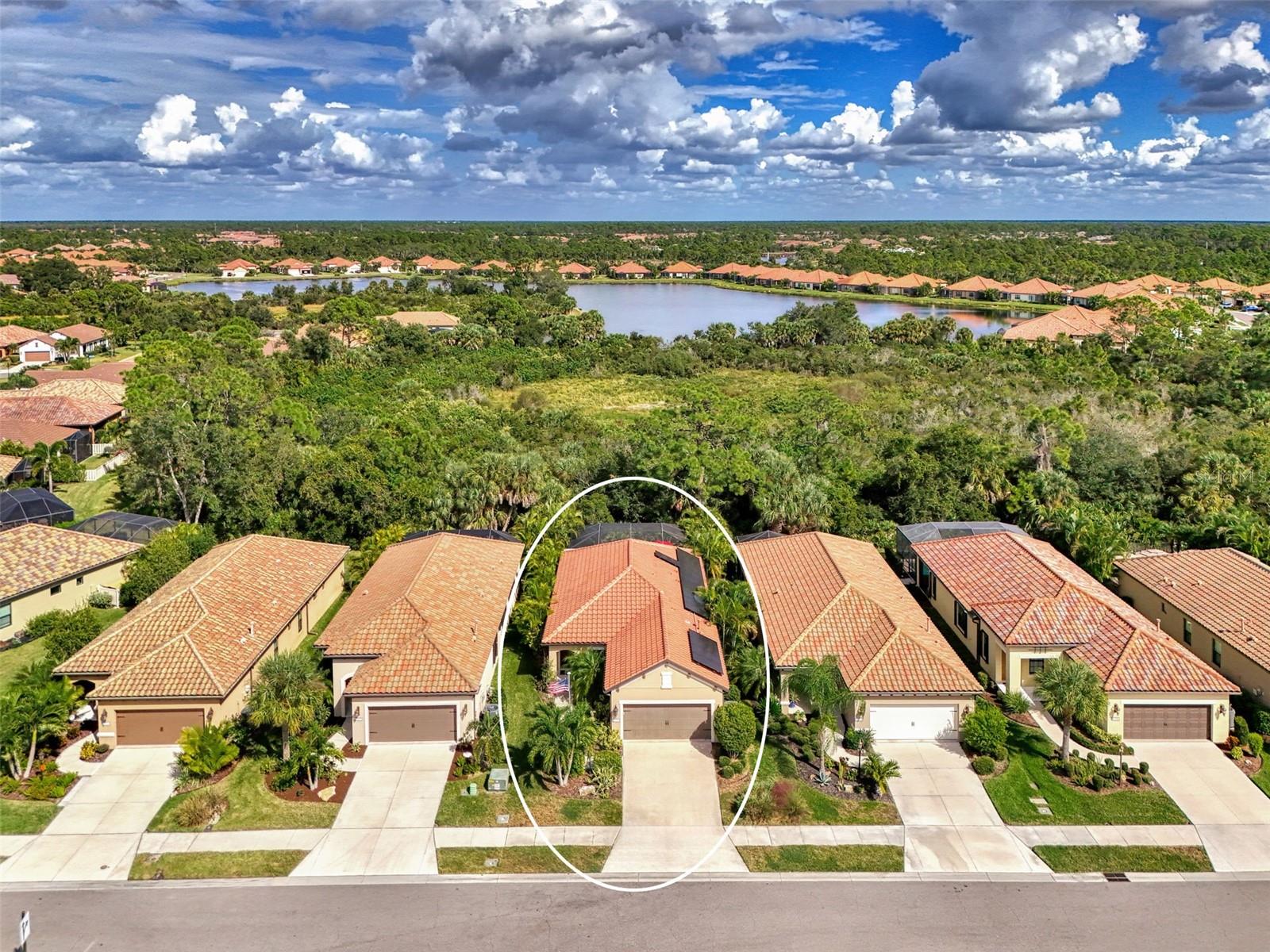 Image 4 of 75 For 216 Marcheno Way