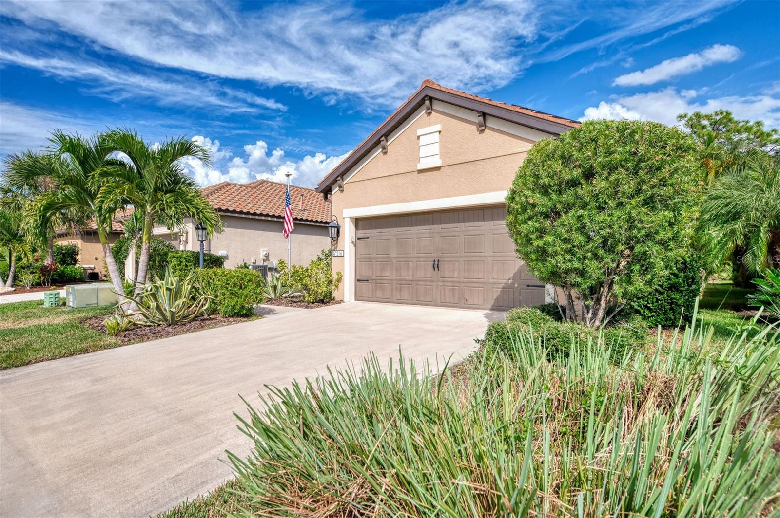 Image 7 of 75 For 216 Marcheno Way