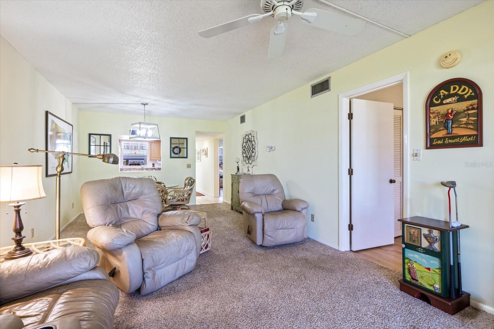 Image 19 of 48 For 944 Capri Isles Boulevard 103