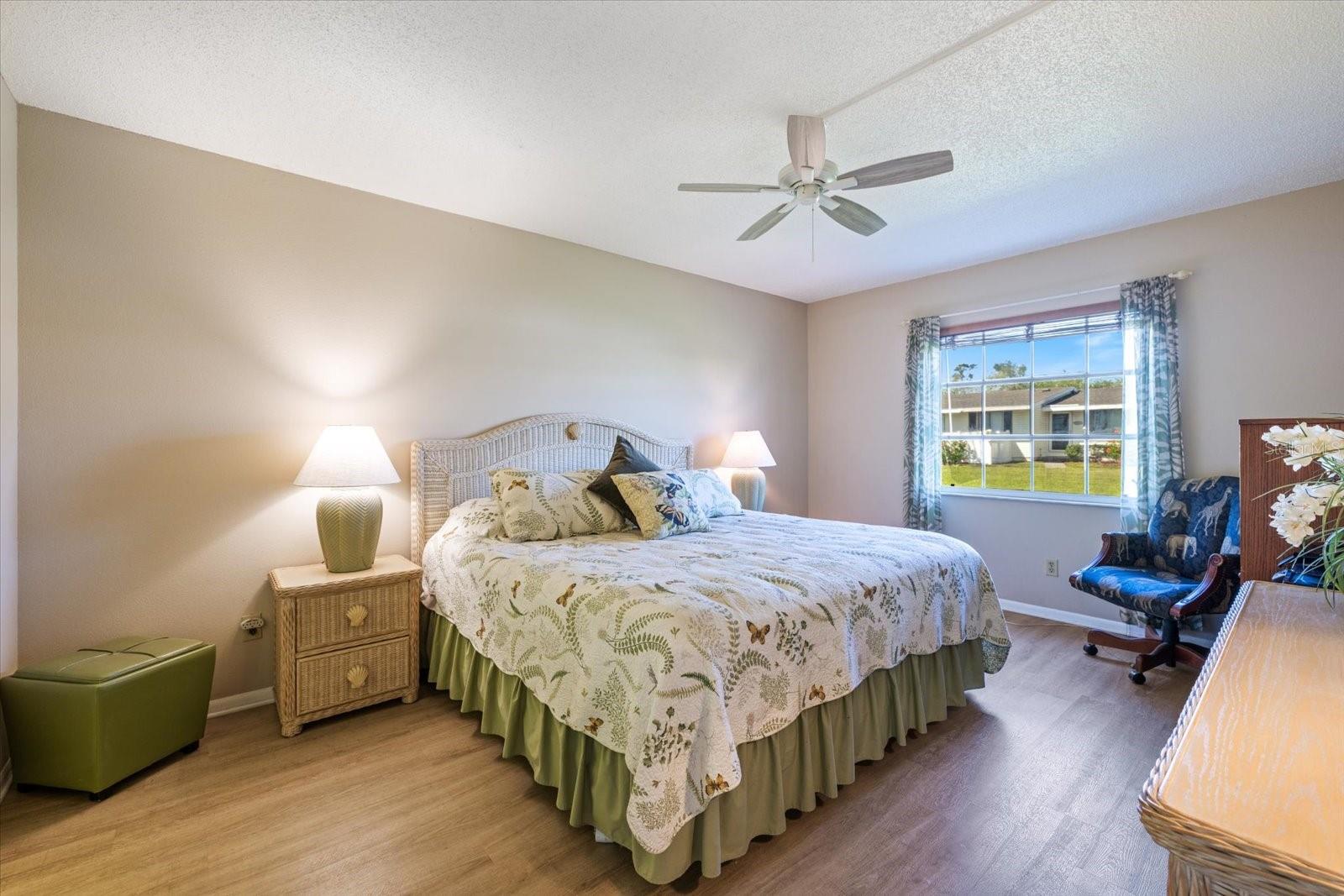 Image 21 of 48 For 944 Capri Isles Boulevard 103