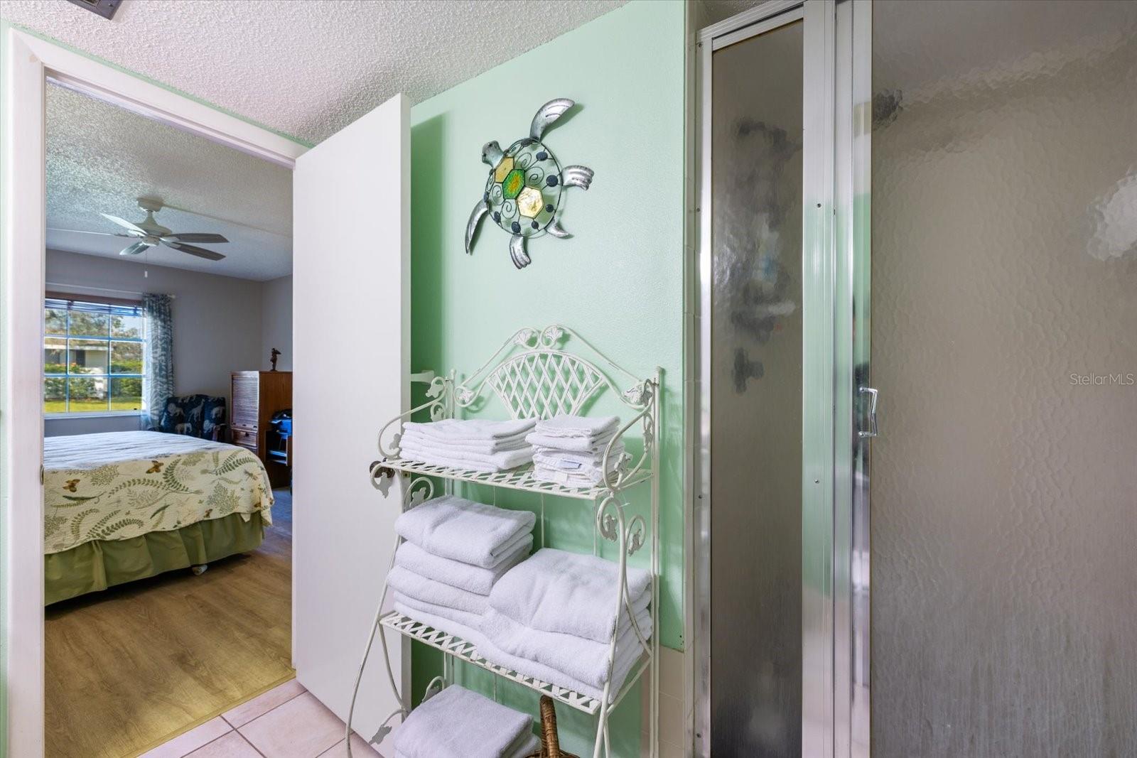 Image 23 of 48 For 944 Capri Isles Boulevard 103