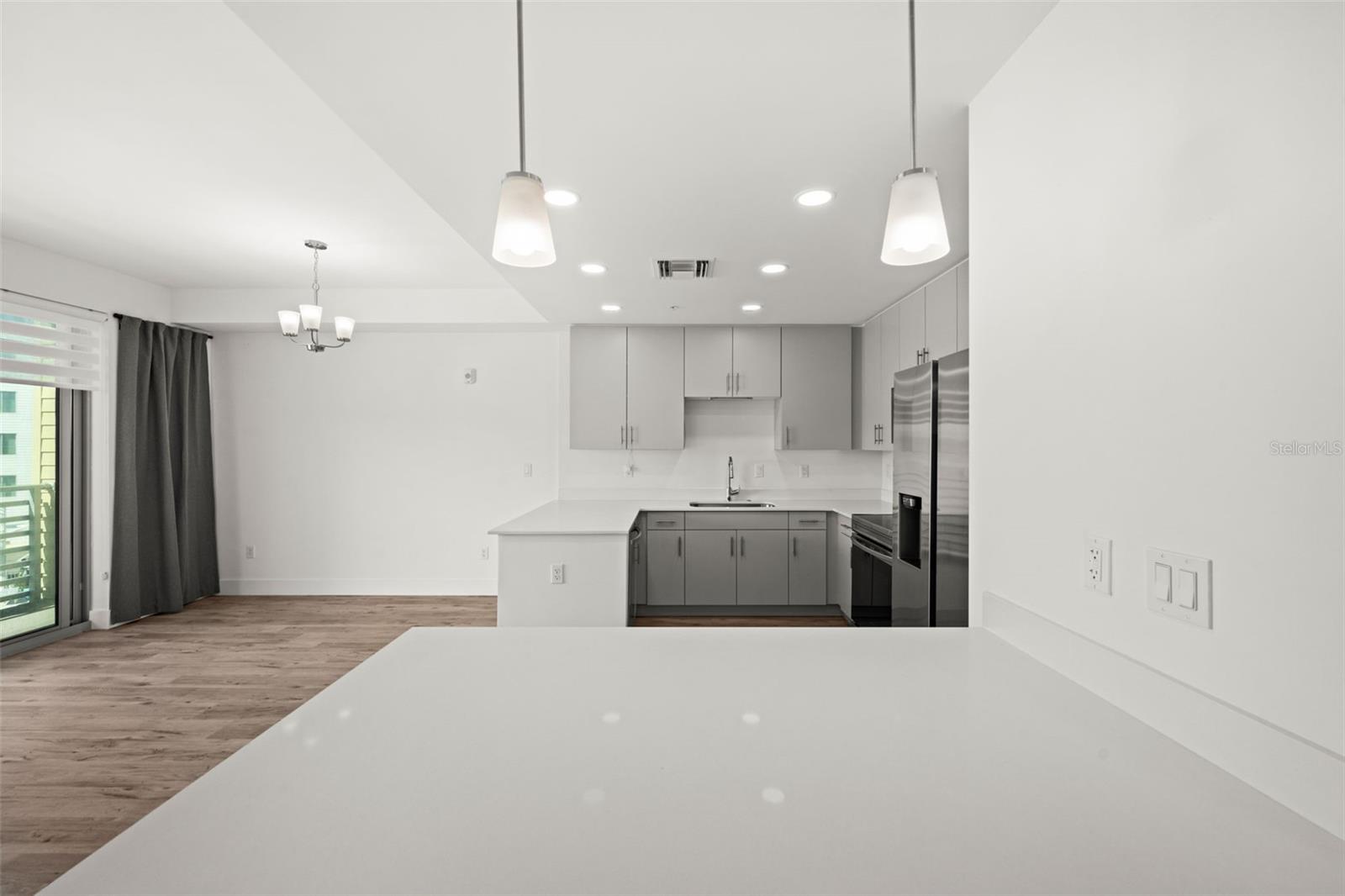 Image 13 of 43 For 1703 Tamiami Trail 303