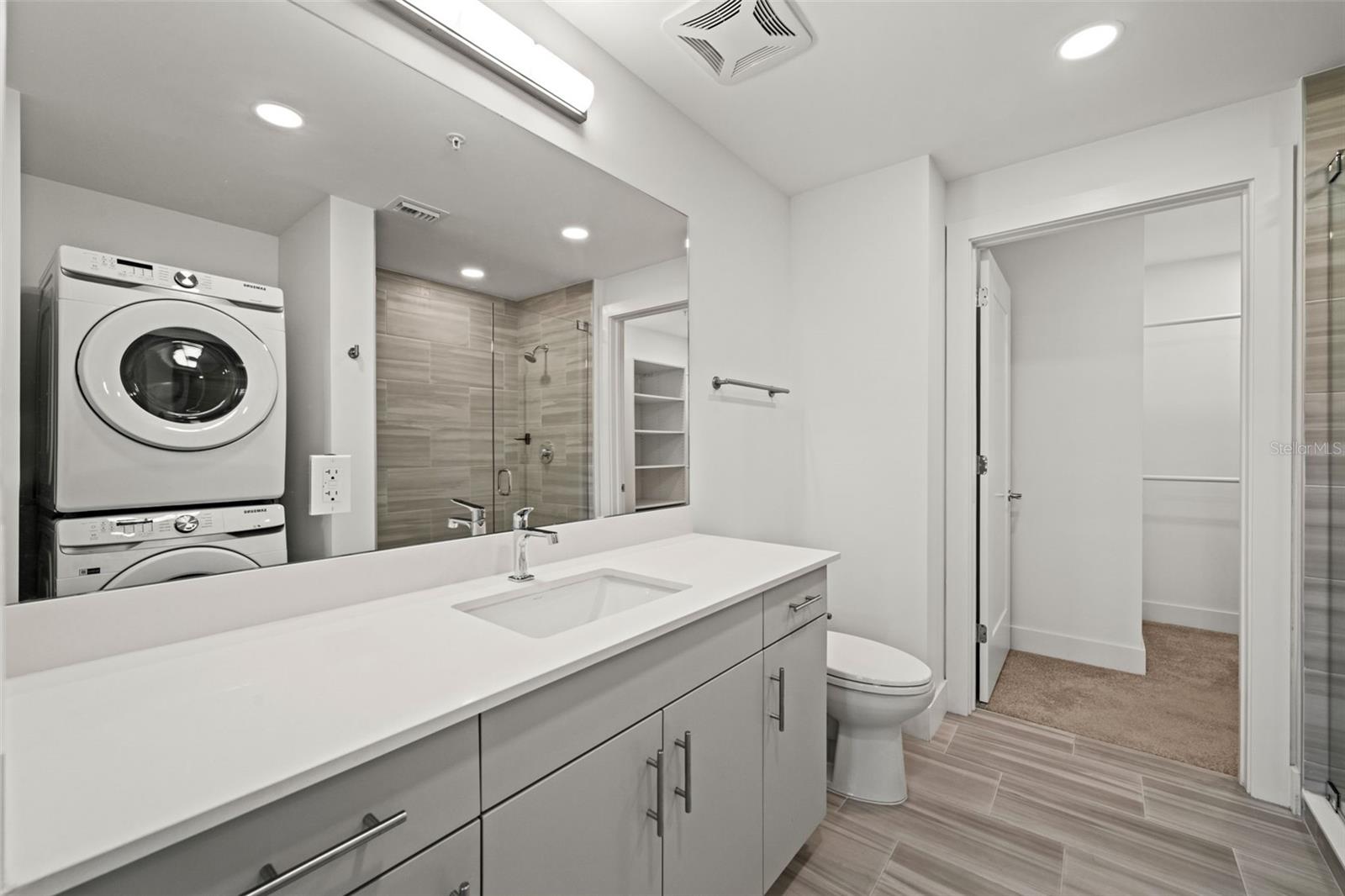 Image 20 of 43 For 1703 Tamiami Trail 303