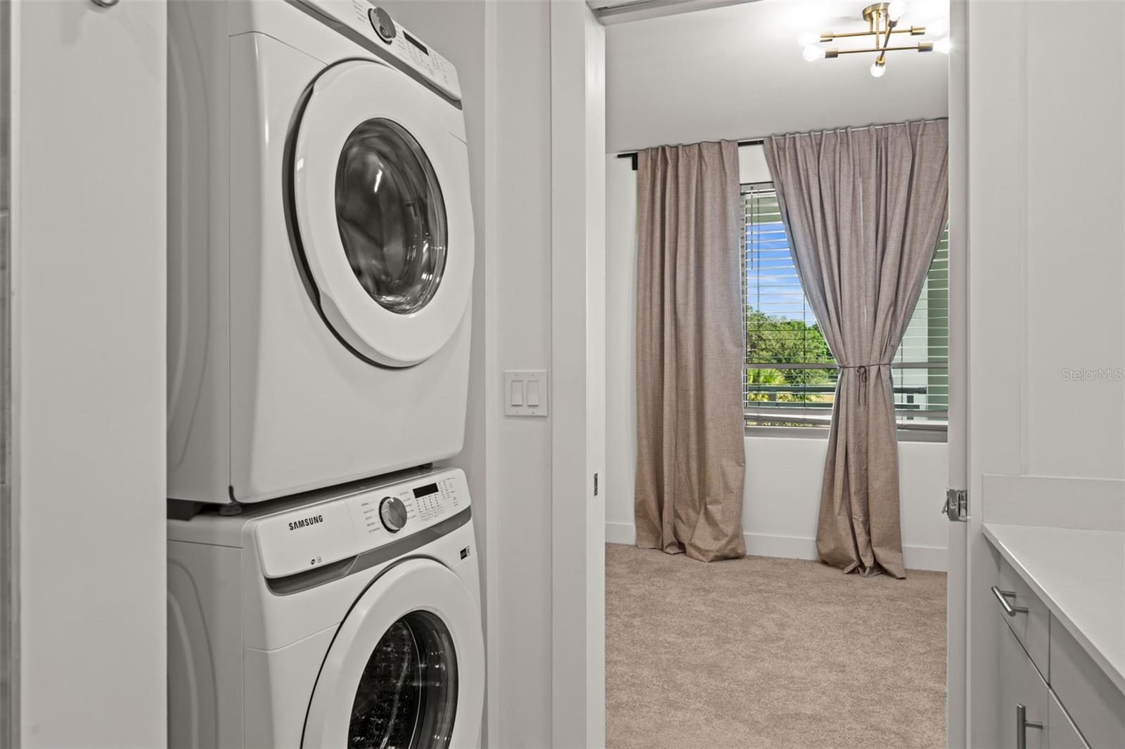 Image 22 of 43 For 1703 Tamiami Trail 303