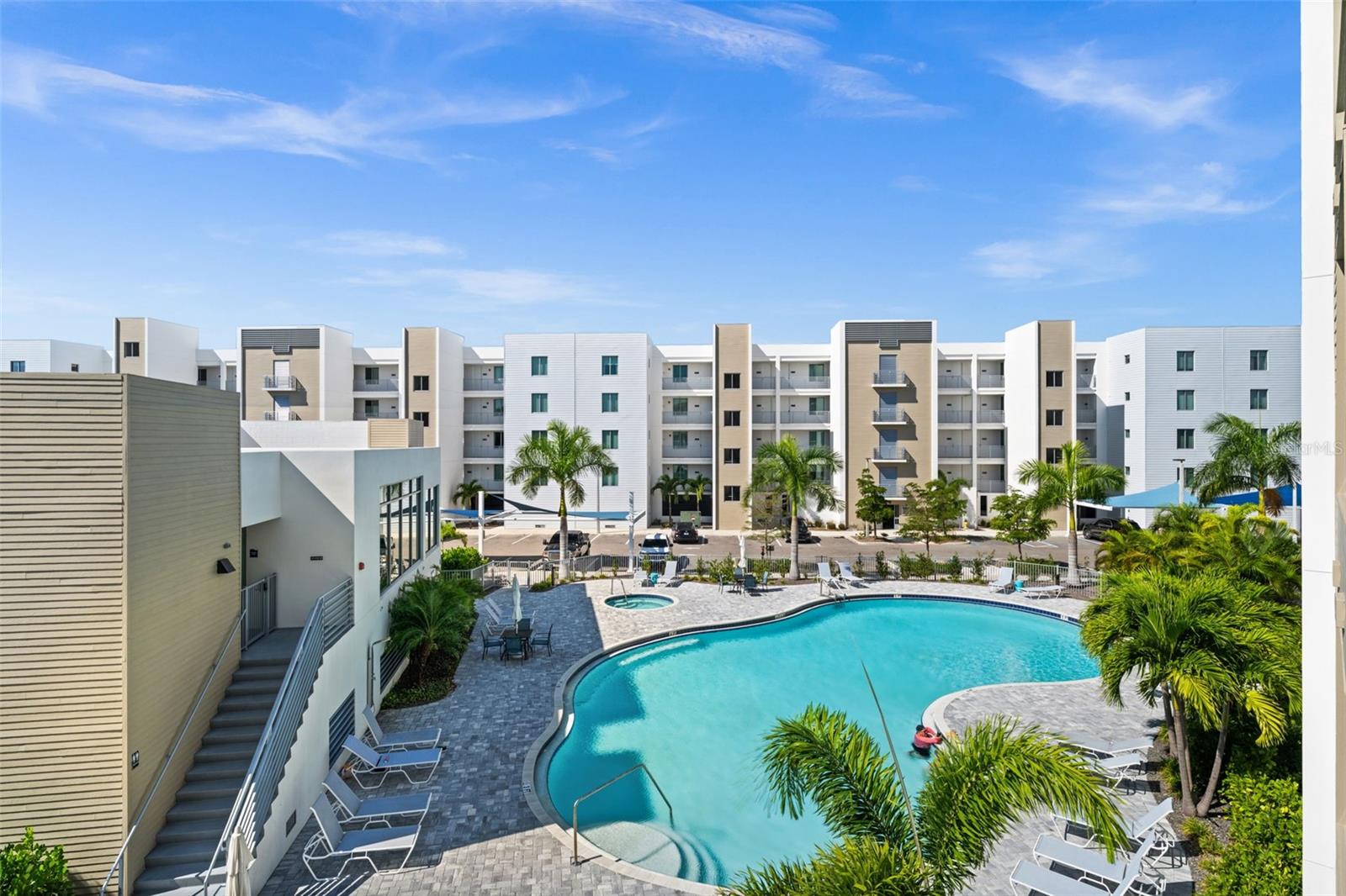 Image 28 of 43 For 1703 Tamiami Trail 303