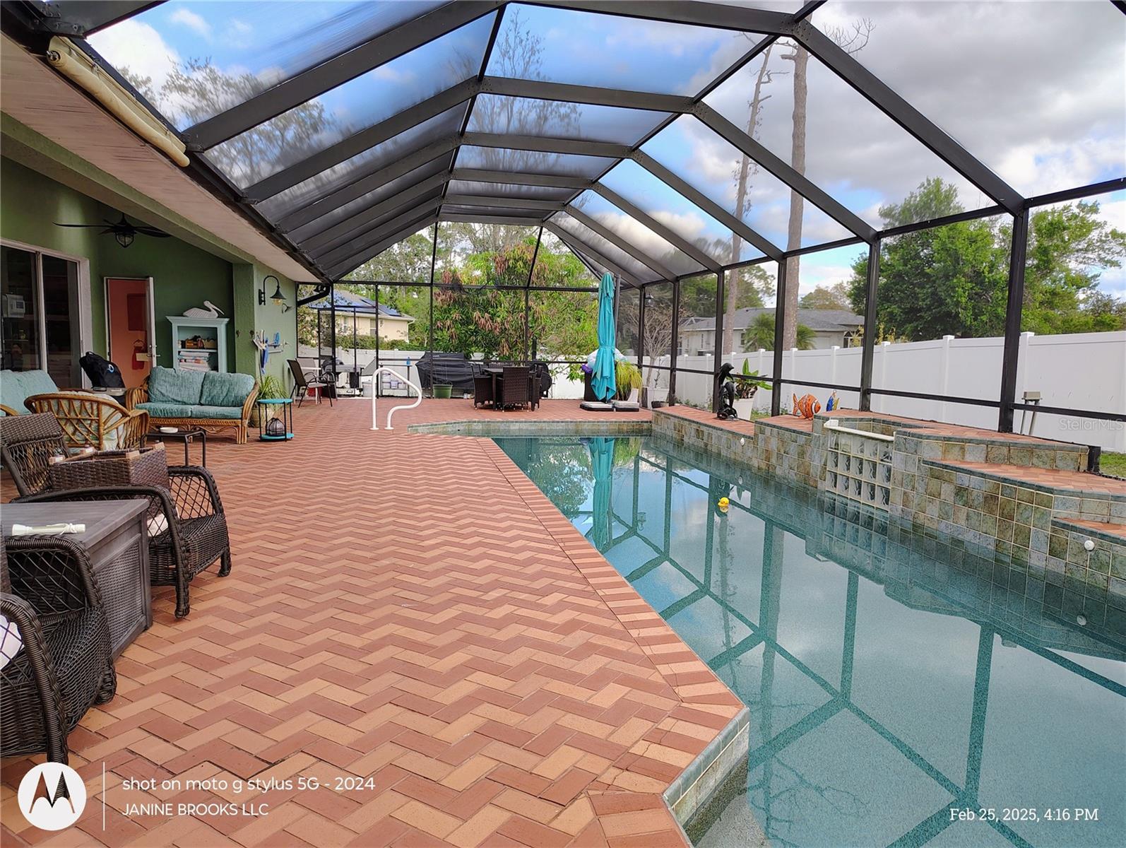 Image 3 of 26 For 23495 Altman Avenue