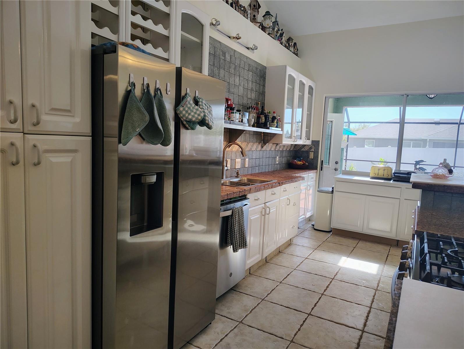 Image 31 of 80 For 23495 Altman Avenue