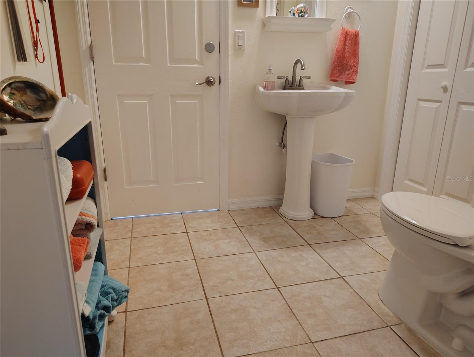 Image 53 of 80 For 23495 Altman Avenue