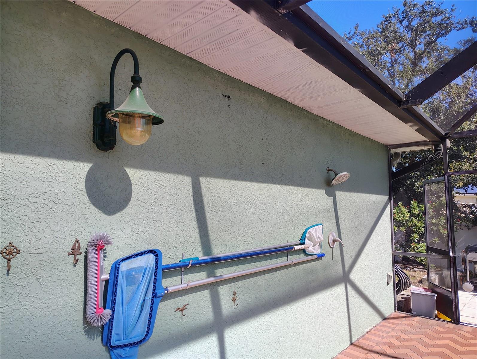 Image 63 of 80 For 23495 Altman Avenue