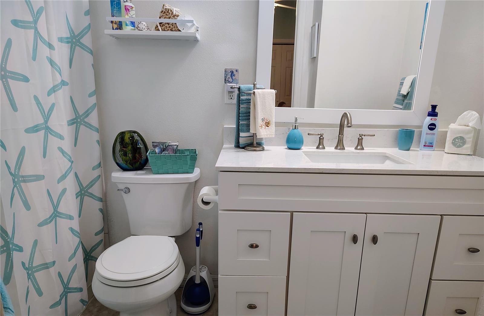 Image 7 of 26 For 23495 Altman Avenue