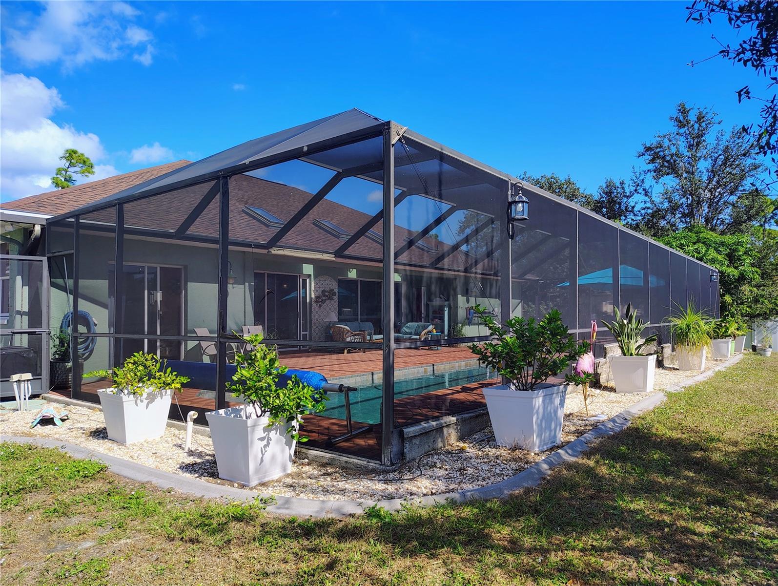 Image 73 of 80 For 23495 Altman Avenue